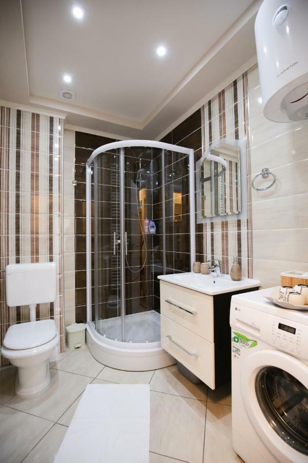Apartman Luna トレビニエ エクステリア 写真